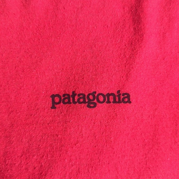 Patagonia Red Short Sleeve Tee - Picture 4 of 5